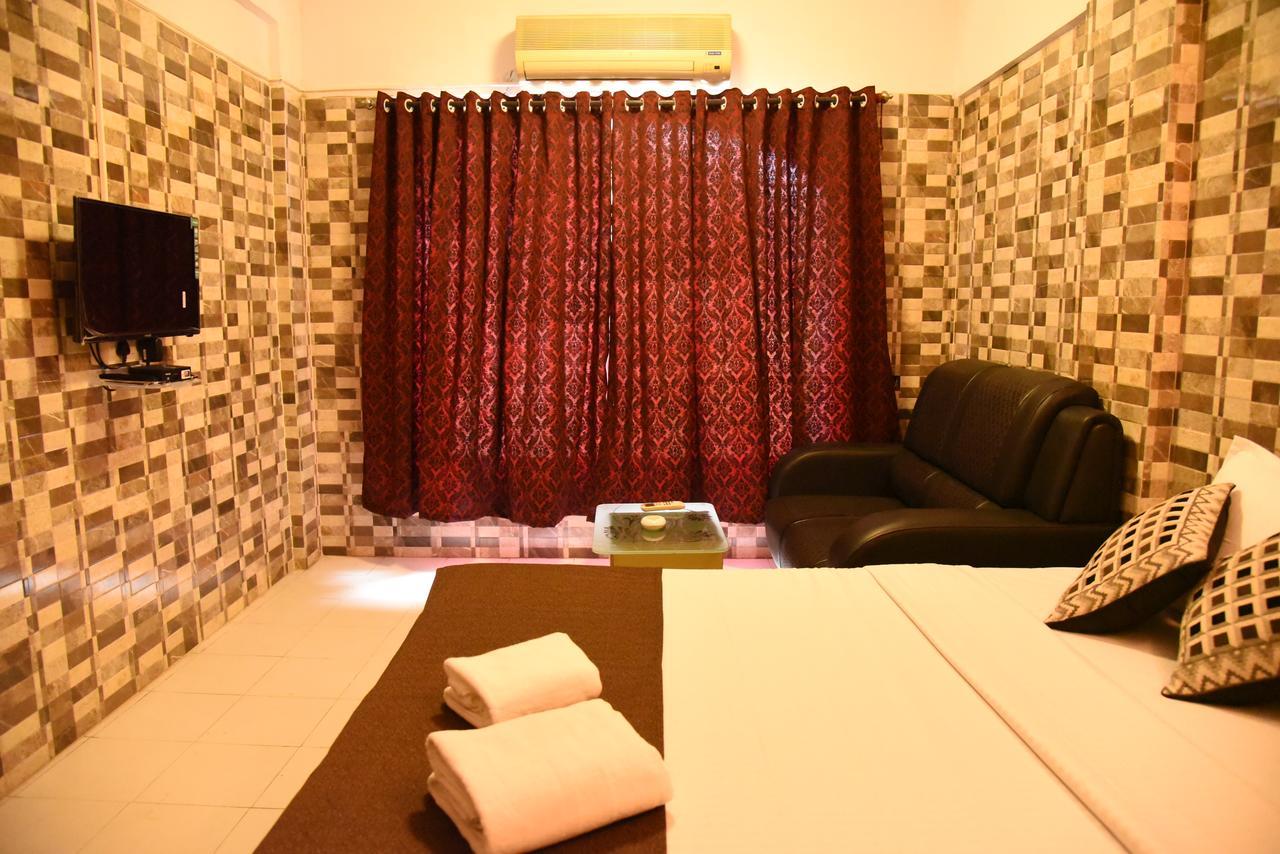 The Sky Inn Navi Mumbai Esterno foto