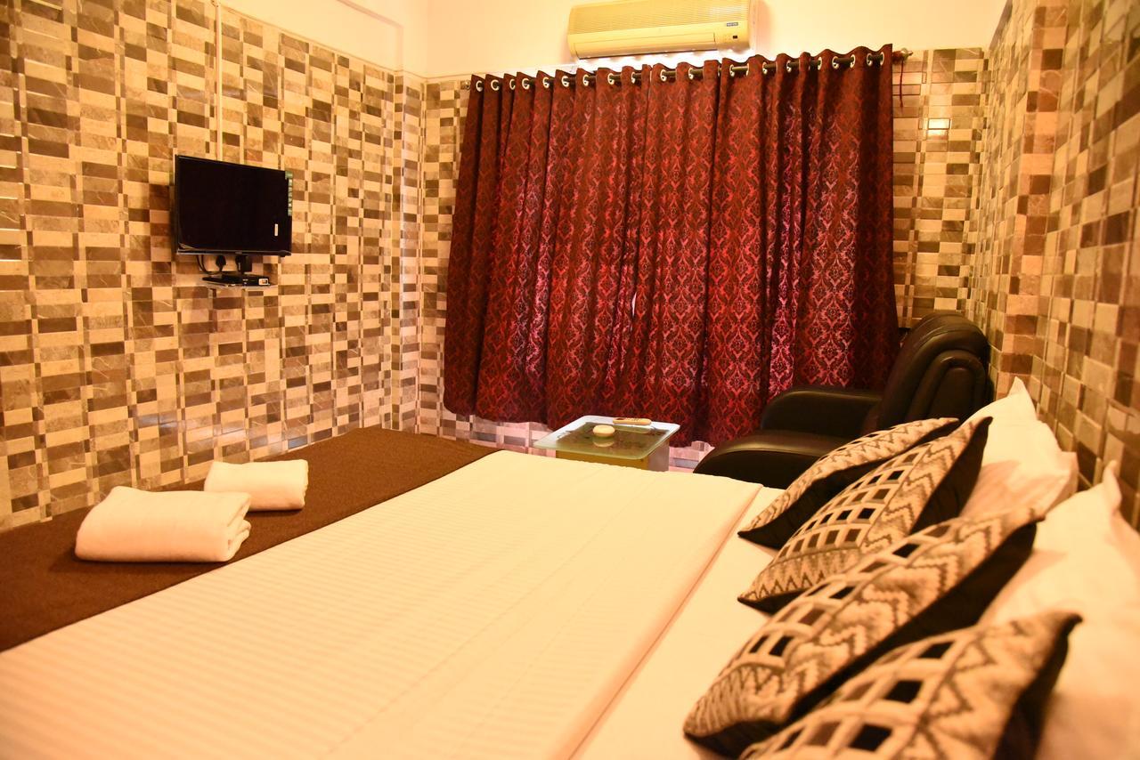 The Sky Inn Navi Mumbai Esterno foto